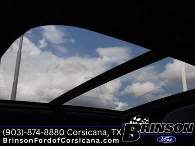 2023 Jeep Wagoneer Base