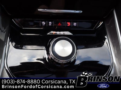 2023 Jeep Wagoneer Base