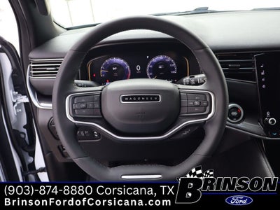 2023 Jeep Wagoneer Base