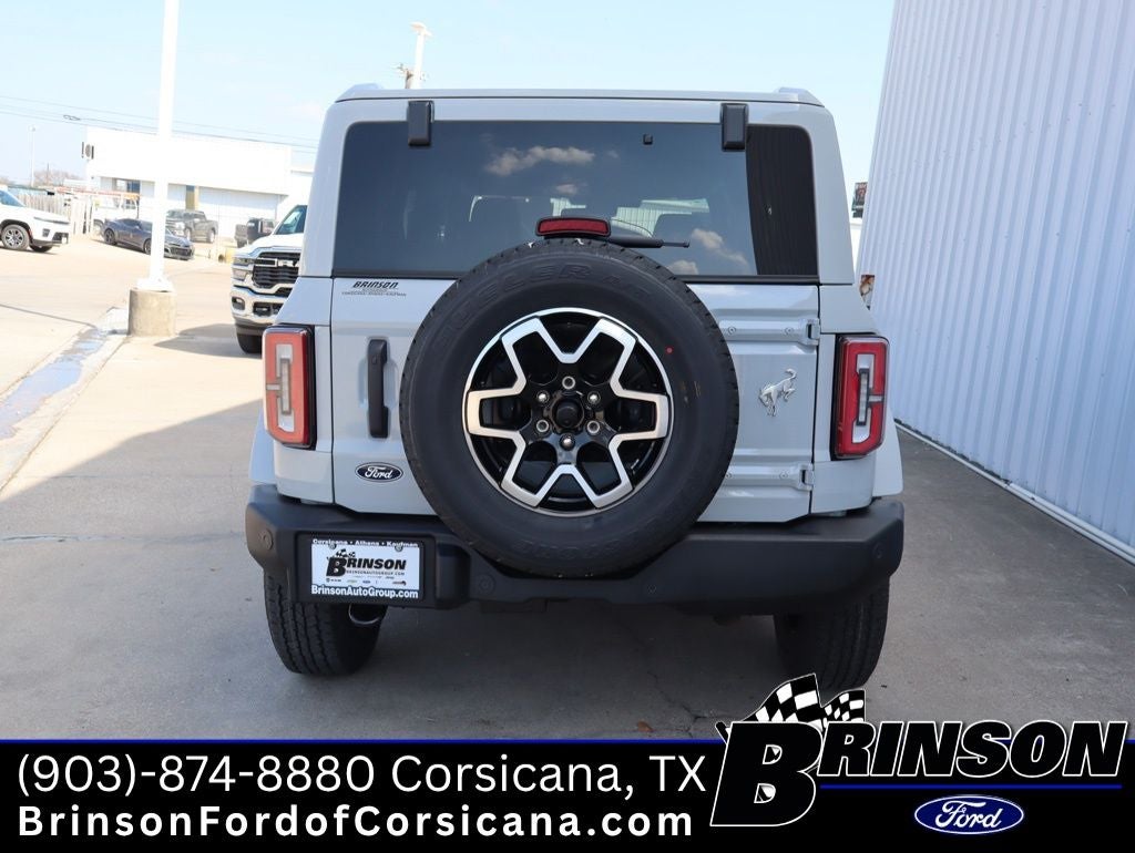 2026 Ford Bronco Outer Banks