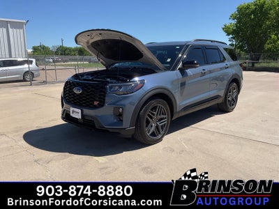 2025 Ford Explorer ST