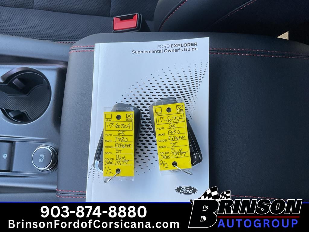 2025 Ford Explorer ST