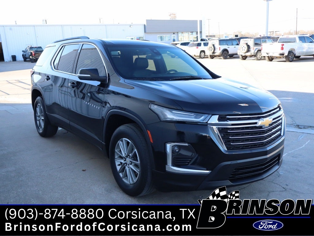 2023 Chevrolet Traverse LT Leather