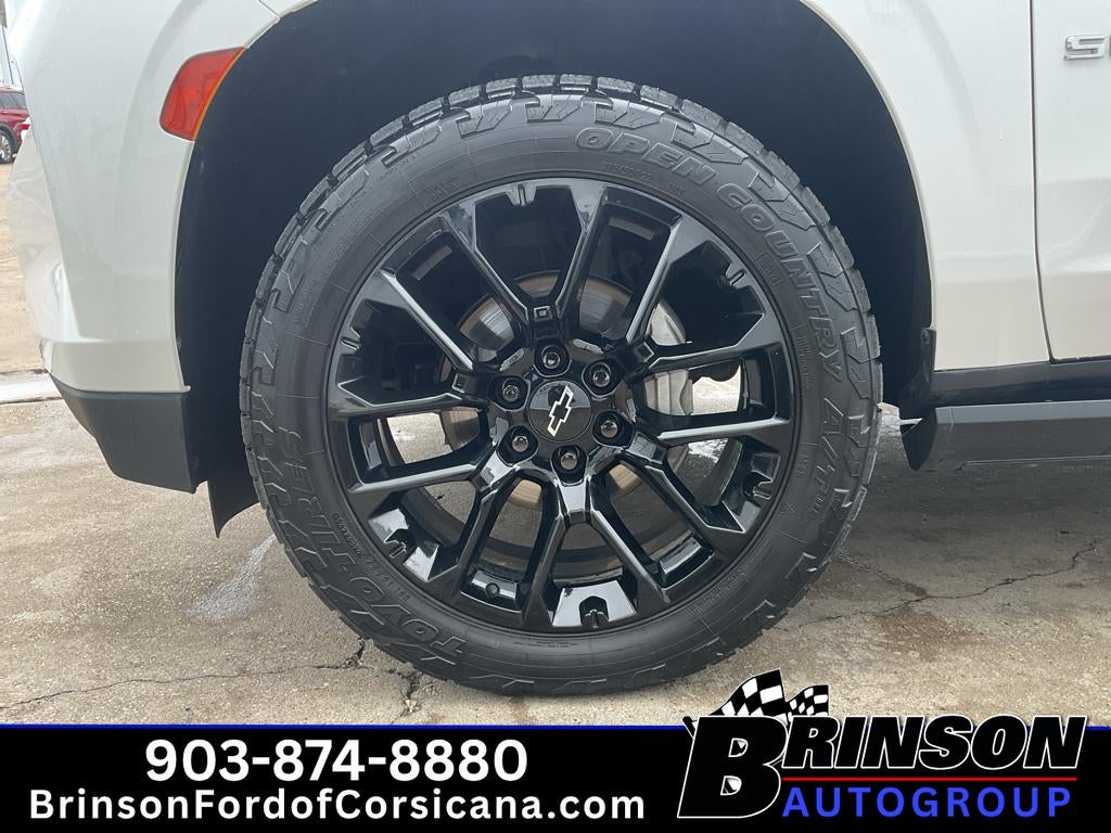 2023 Chevrolet Suburban High Country