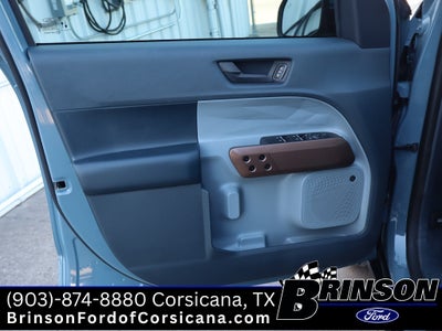 2023 Ford Maverick Lariat