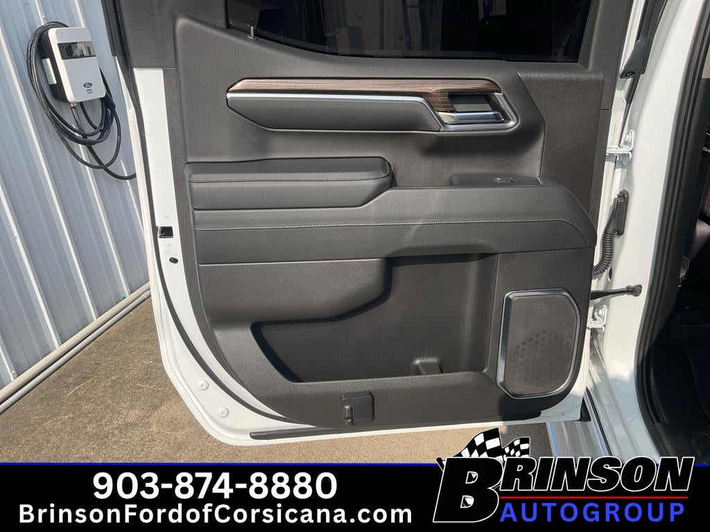 2024 Chevrolet Silverado LT