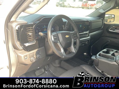 2024 Chevrolet Silverado LT
