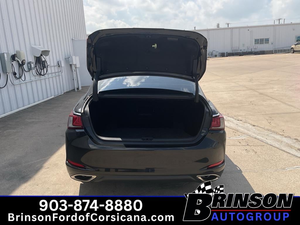 2021 Lexus ES 350 Base