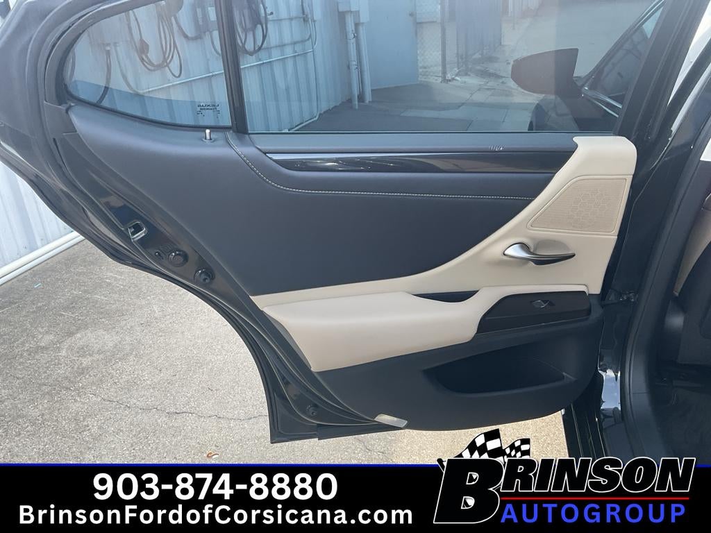 2021 Lexus ES 350 Base