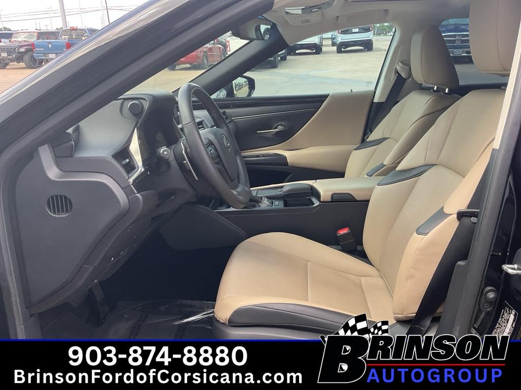 2021 Lexus ES 350 Base