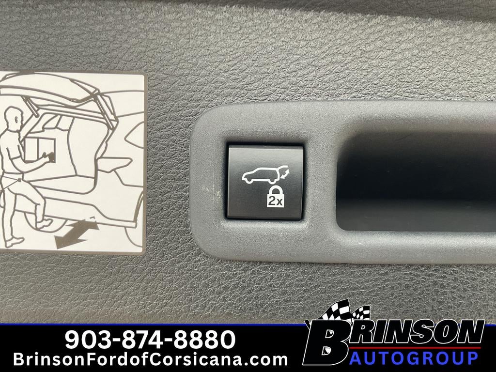 2024 Toyota Sienna Platinum