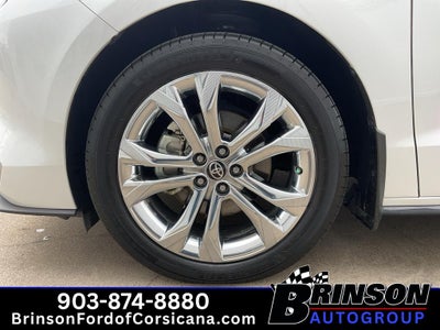 2024 Toyota Sienna Platinum