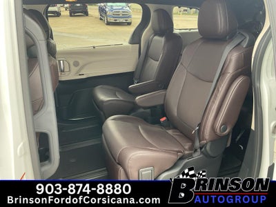 2024 Toyota Sienna Platinum