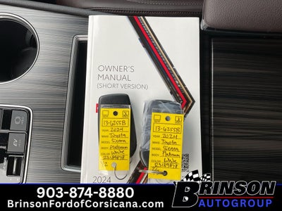 2024 Toyota Sienna Platinum