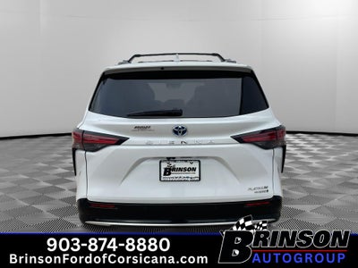 2024 Toyota Sienna Platinum