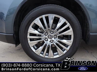 2023 Toyota Venza XLE